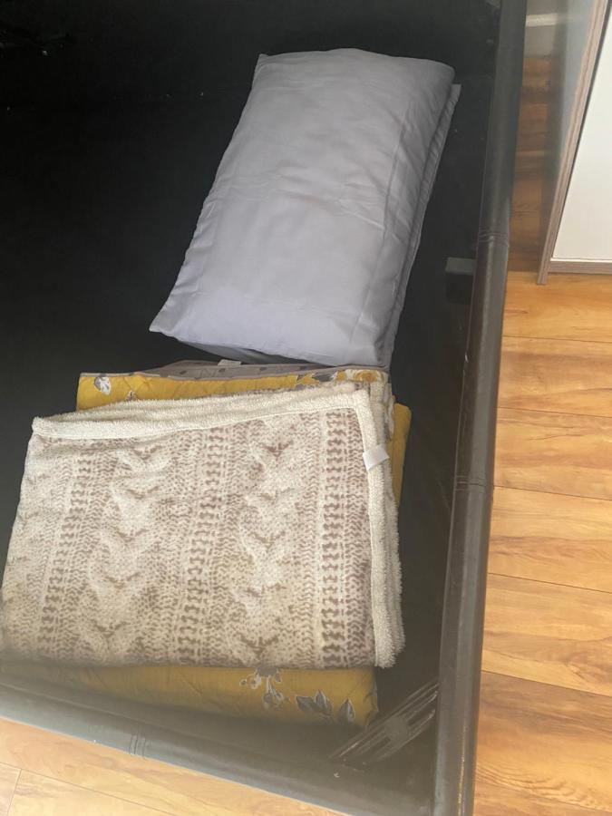 Private Room And Bathroom With Private Entrance Near Warwick Town Centre المظهر الخارجي الصورة